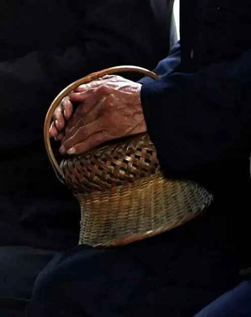 176517034243635.jpg 176515517392004.jpg