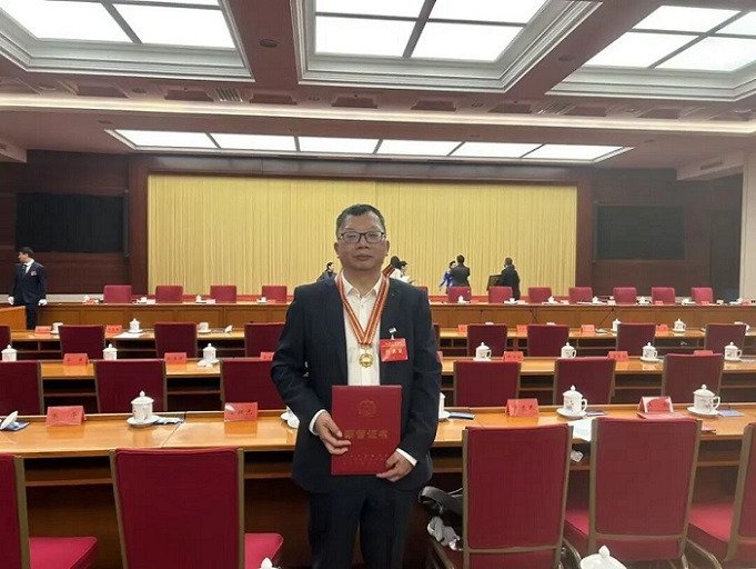 176646461367355.jpg 176645788082519.jpg